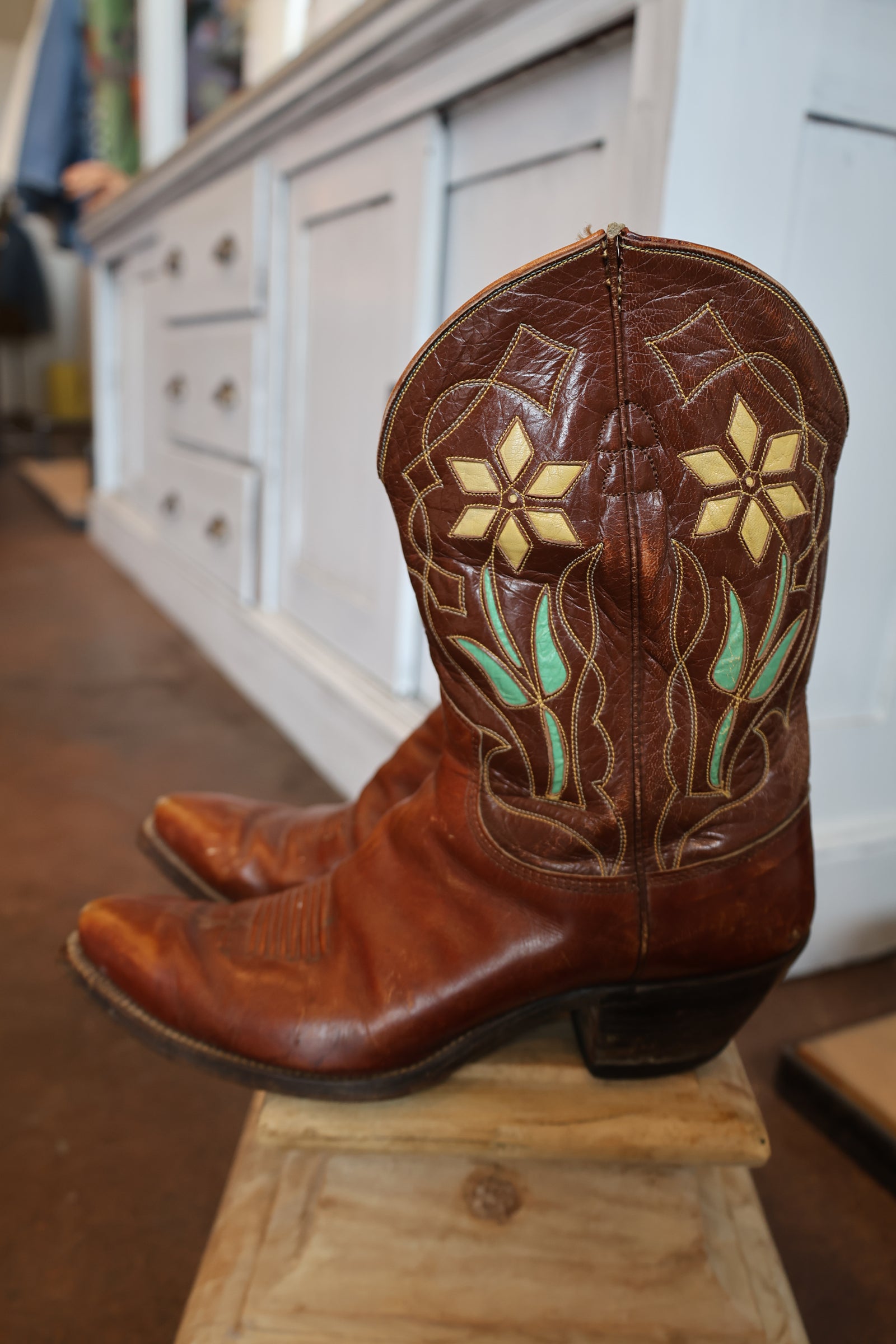 Yellow Flower Justin Boots