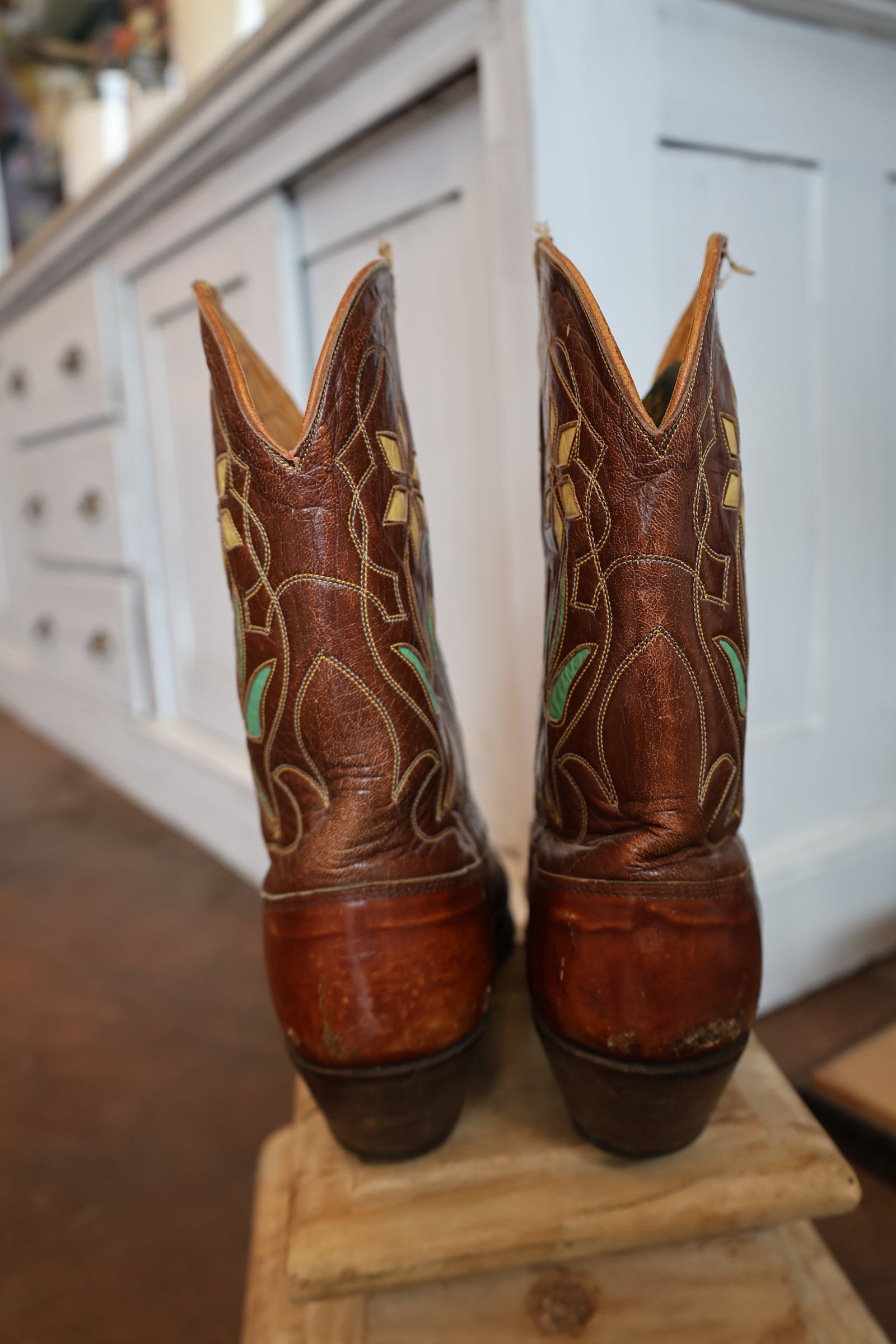 Yellow Flower Justin Boots