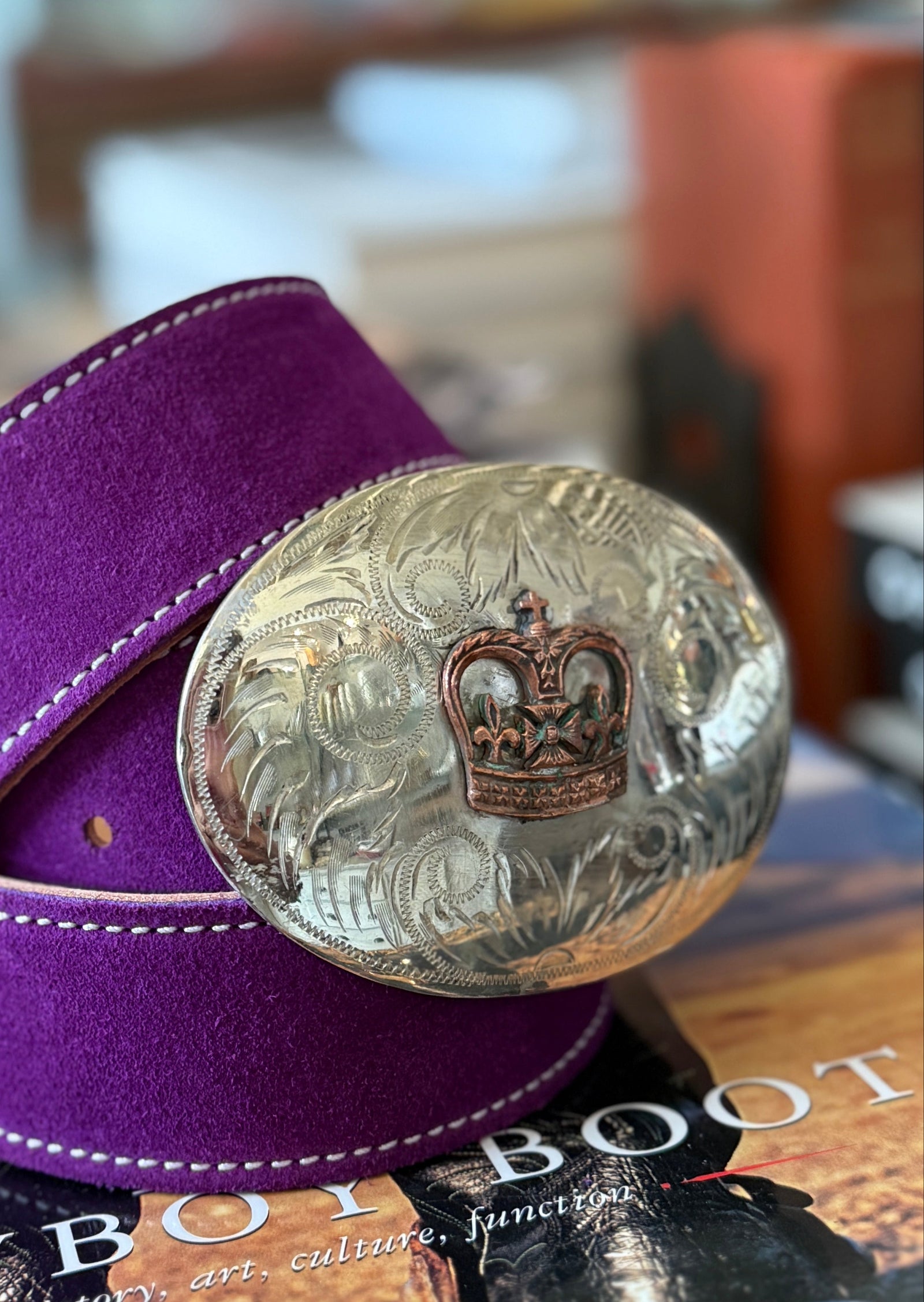 Crown Buckle