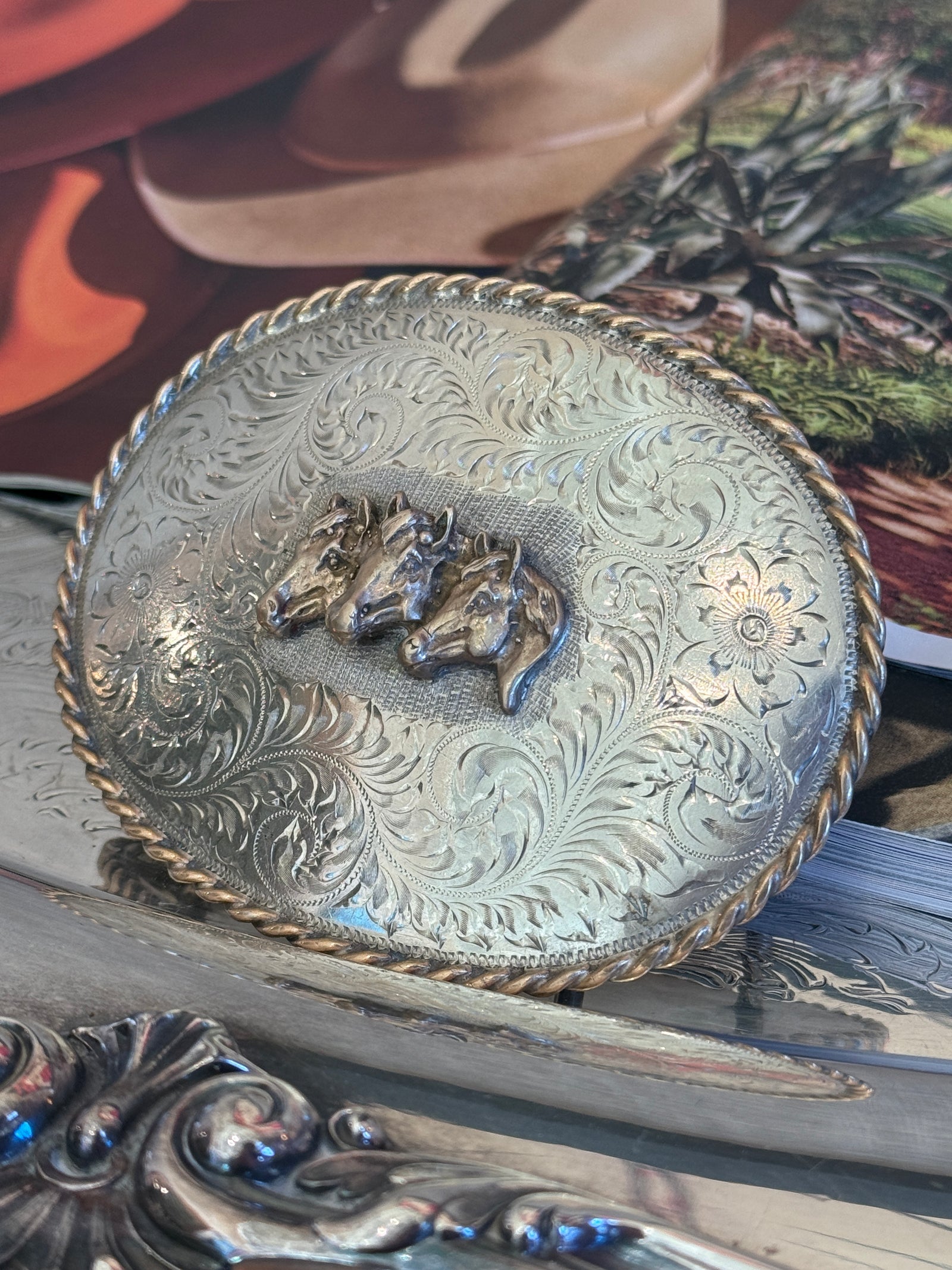 Triple Horse Head Belt Buckle