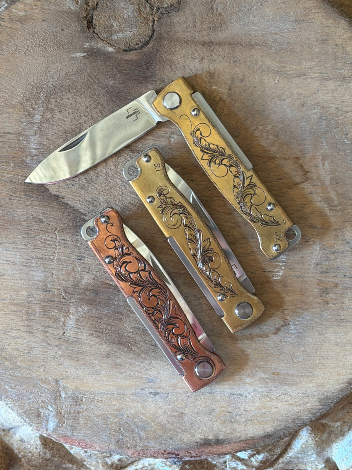 Hand Engraved Knives
