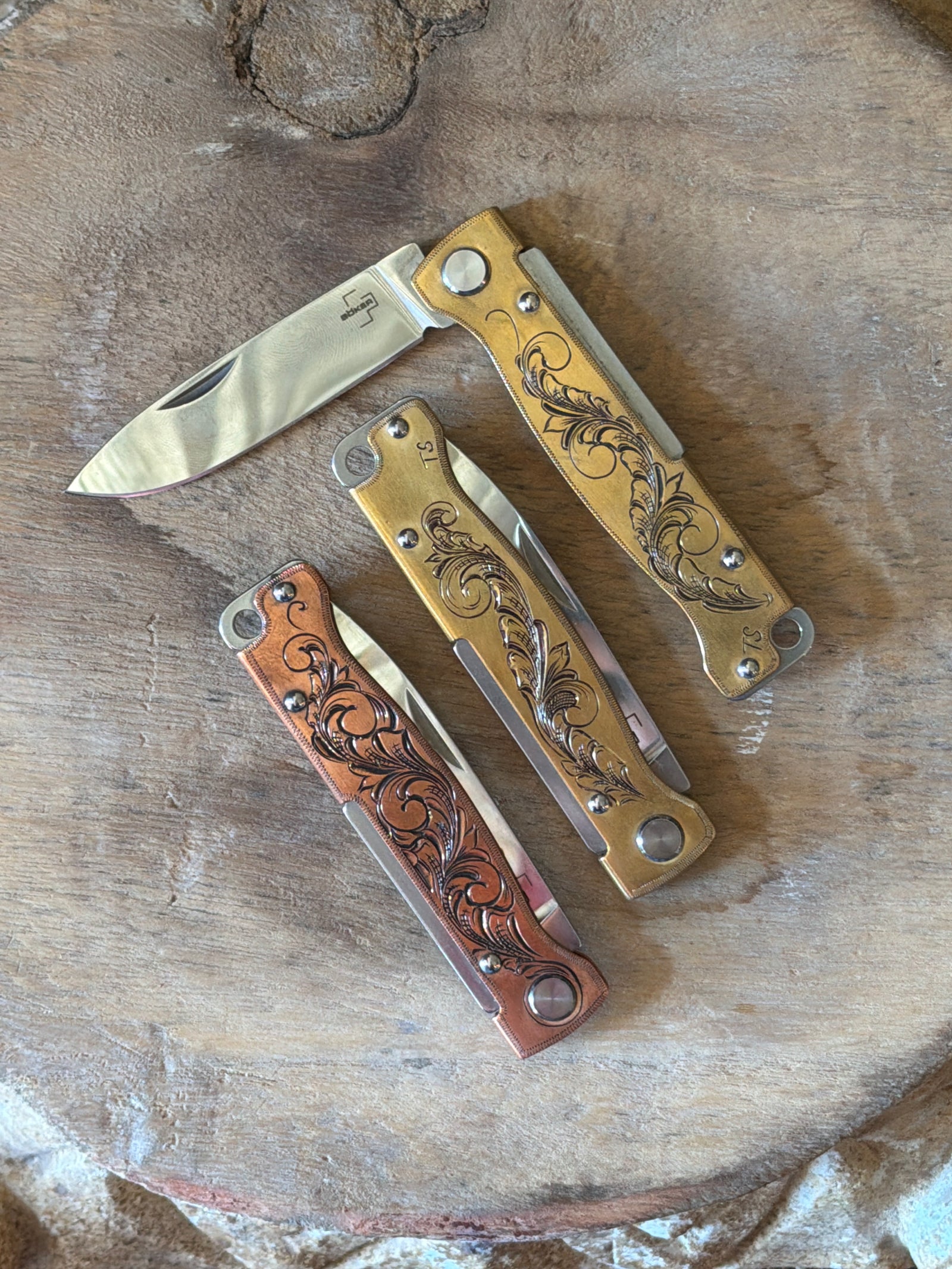 Hand Engraved Knives