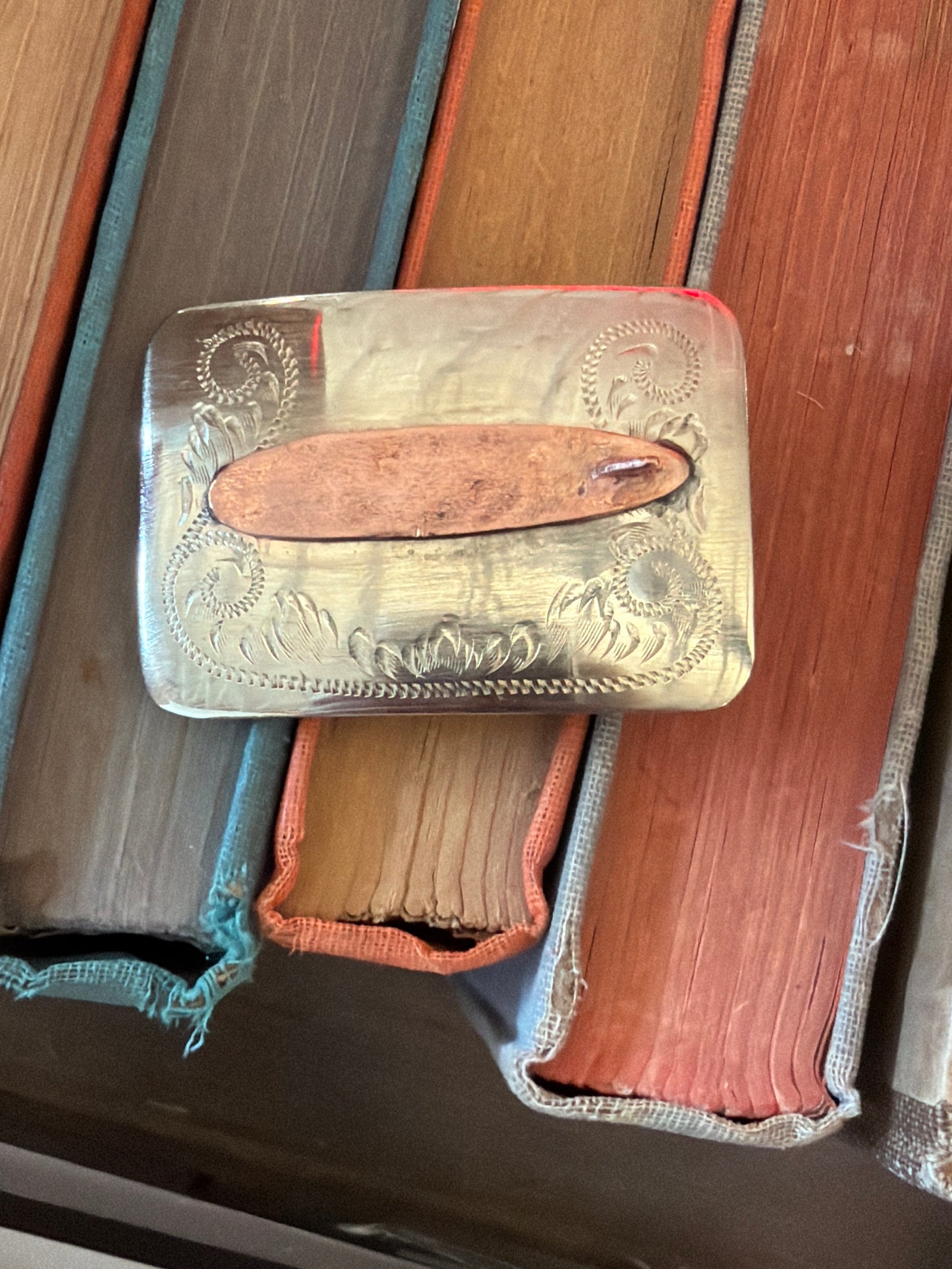 Surfboard Buckle (small)