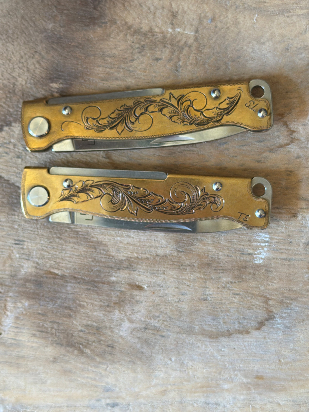Hand Engraved Knives