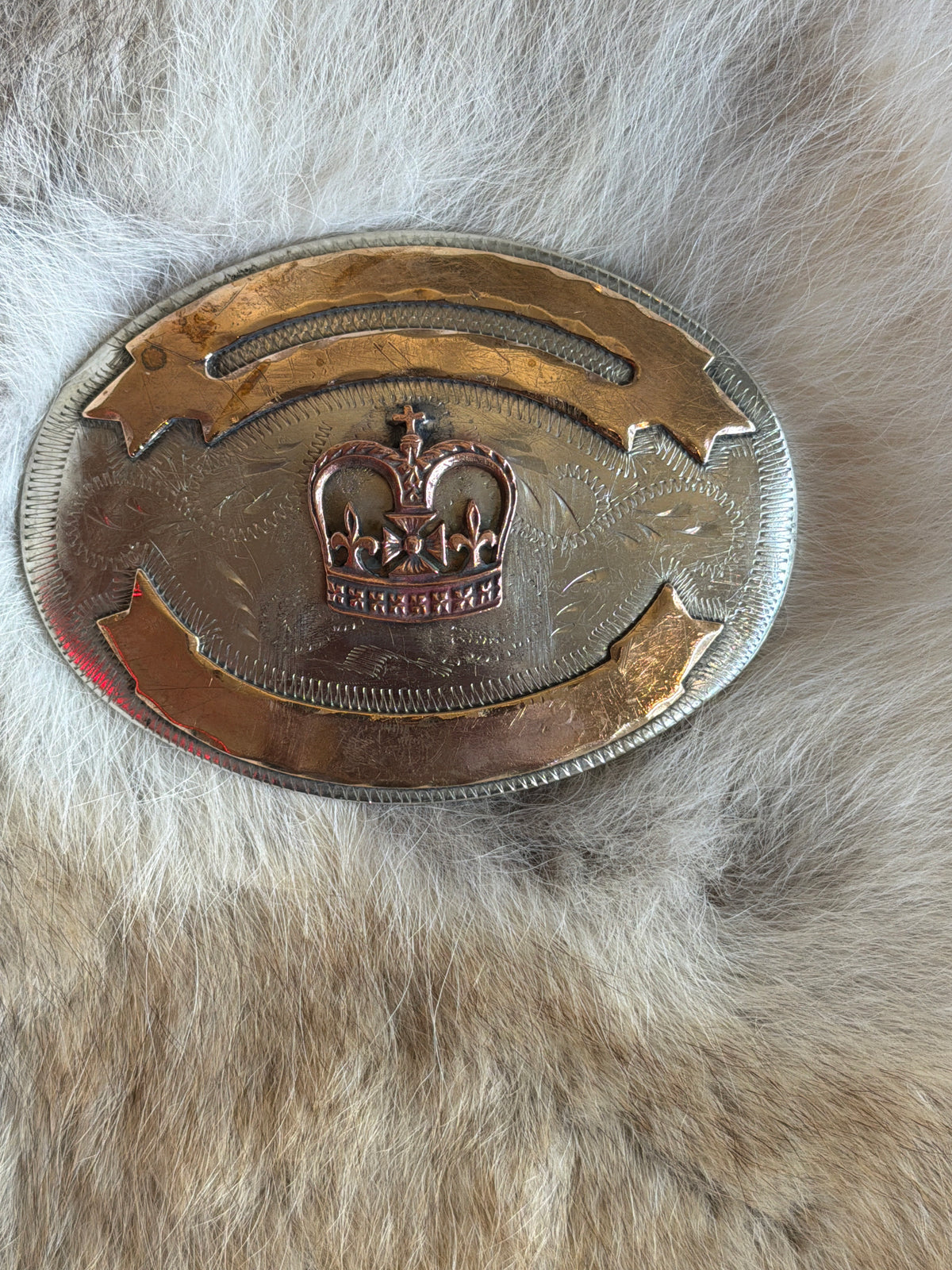 Crown Buckle