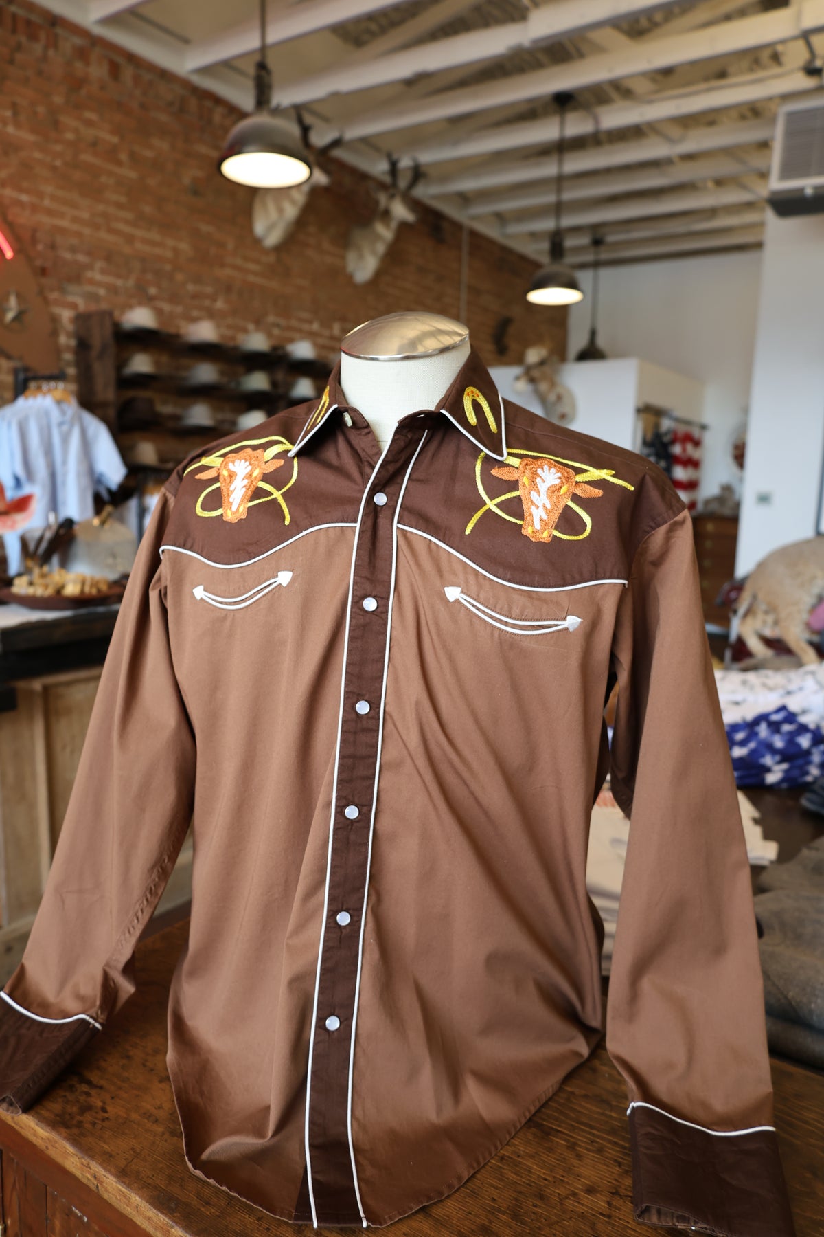 Vintage Rockmount Ranch Wear Brown Cow Western Shirt