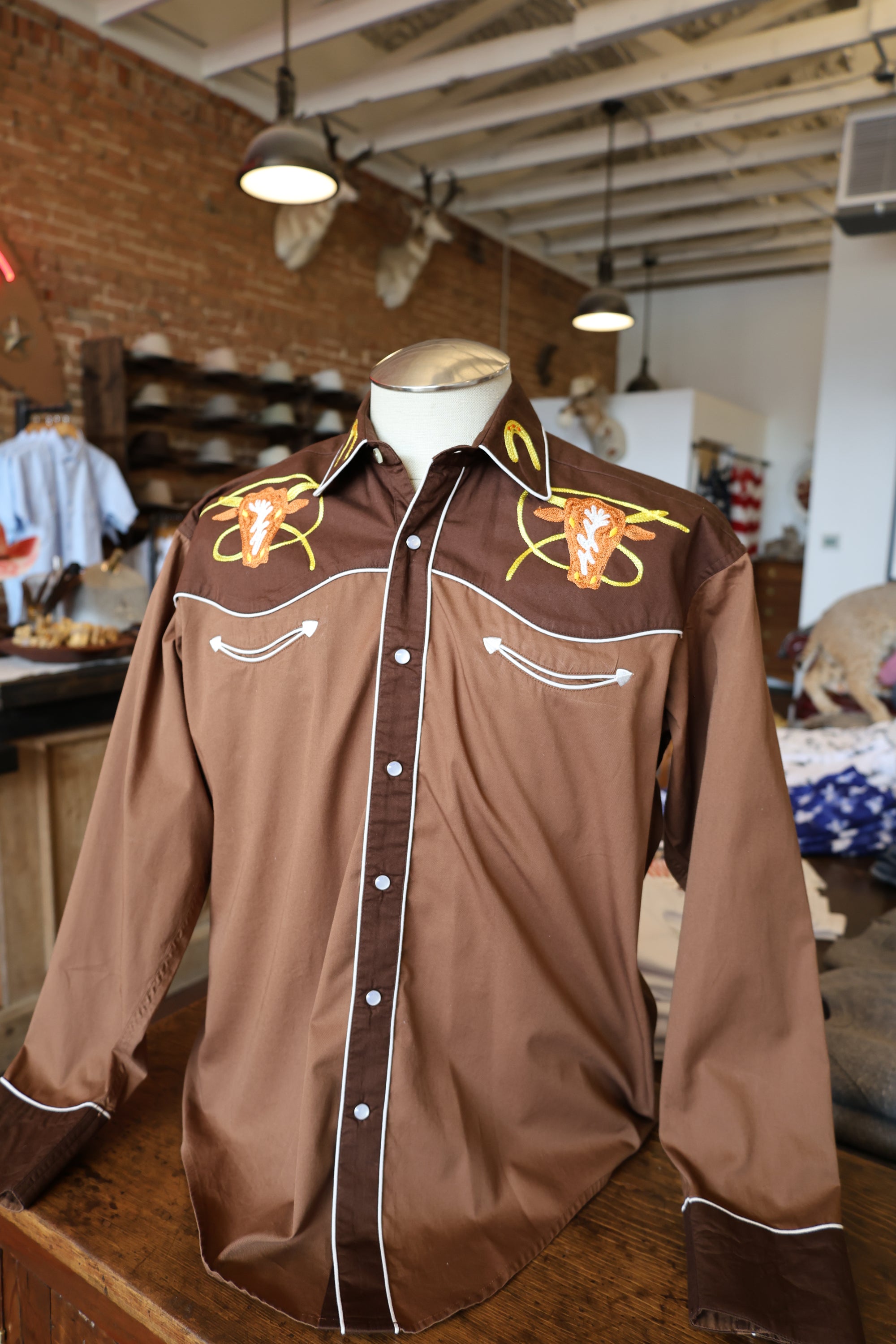 Vintage Rockmount Ranch Wear Brown Cow Western Shirt