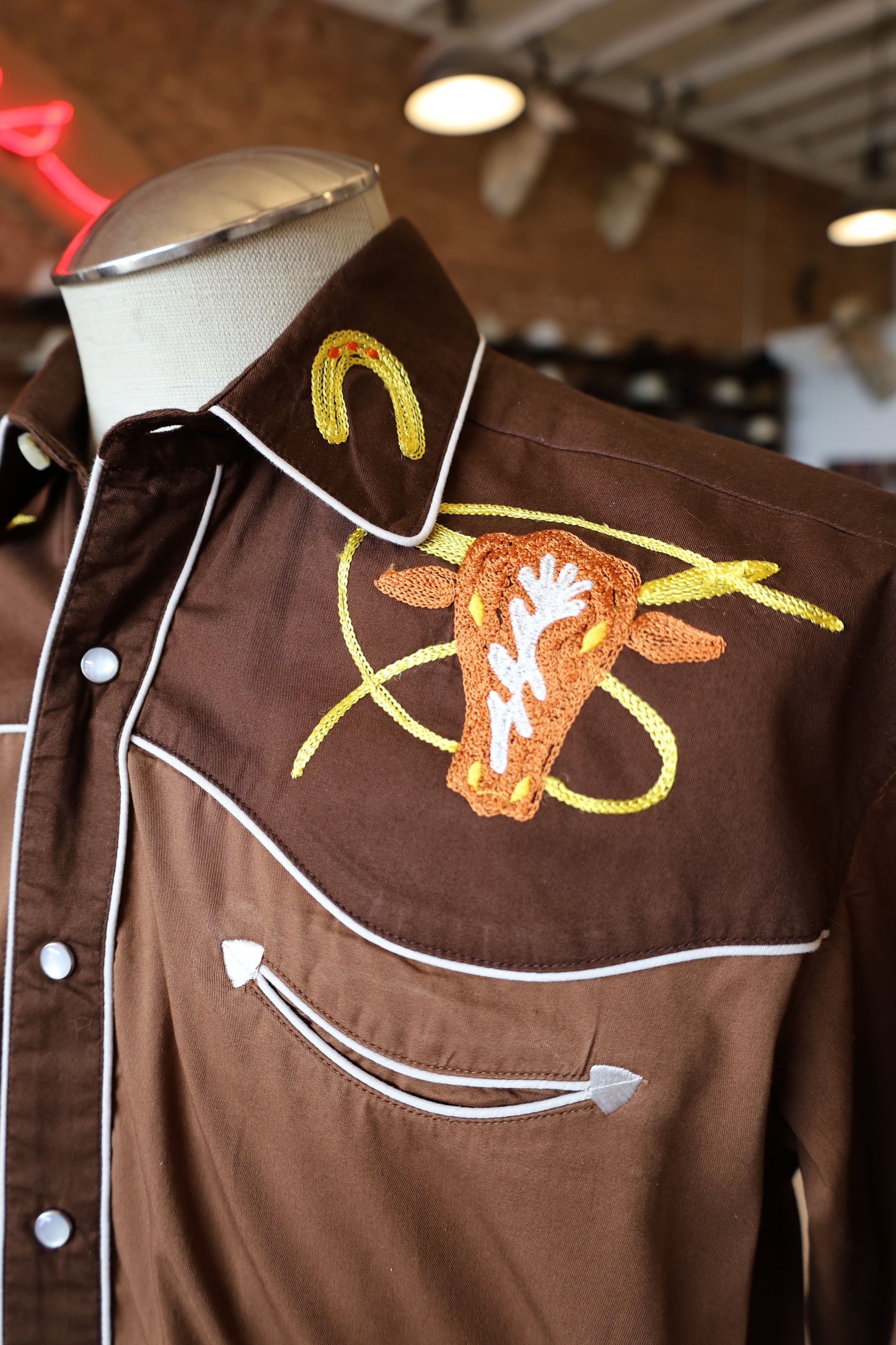 Vintage Rockmount Ranch Wear Brown Cow Western Shirt