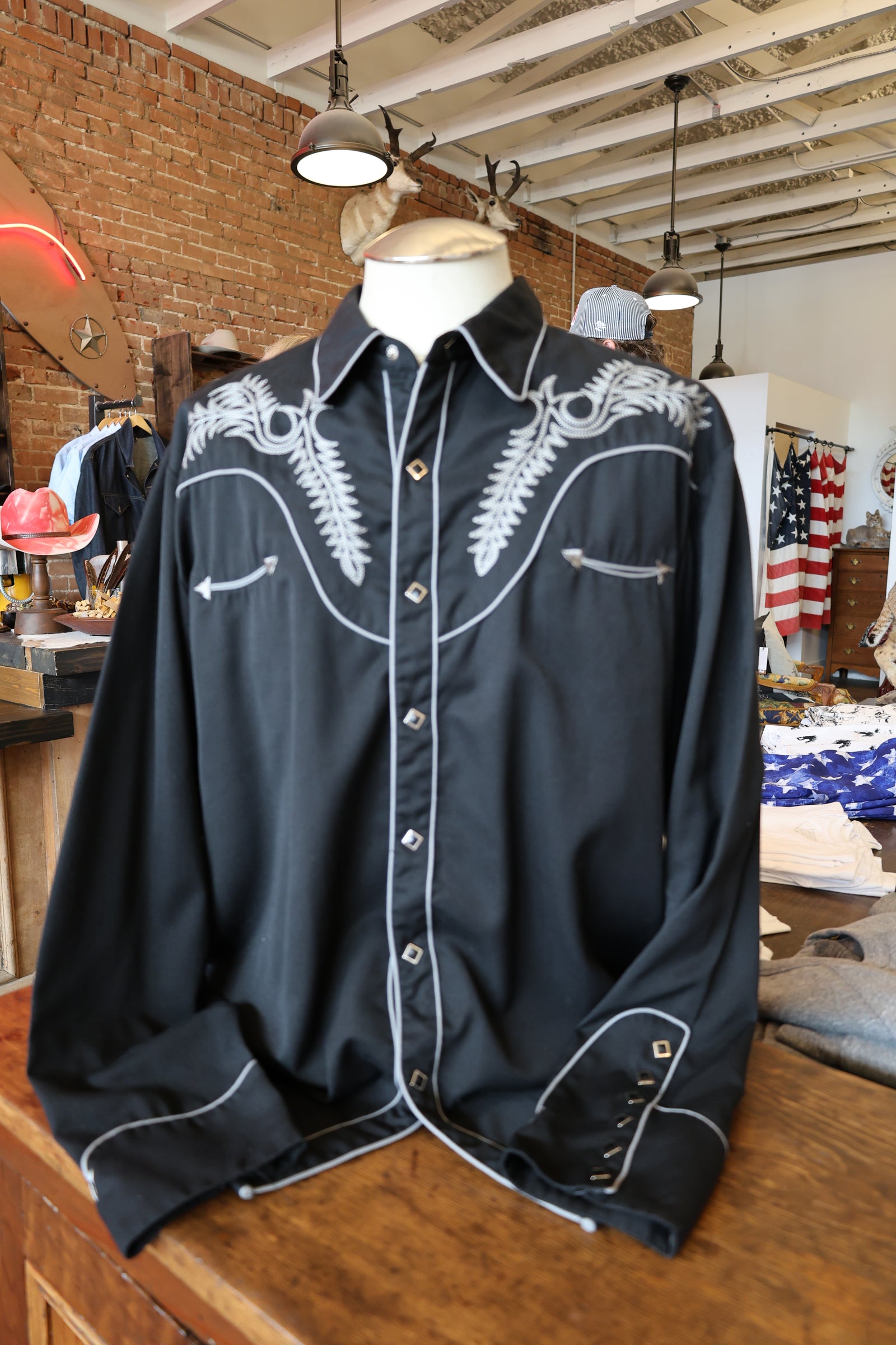 Vintage Scully Black with Grey Embroidery Western Shirt