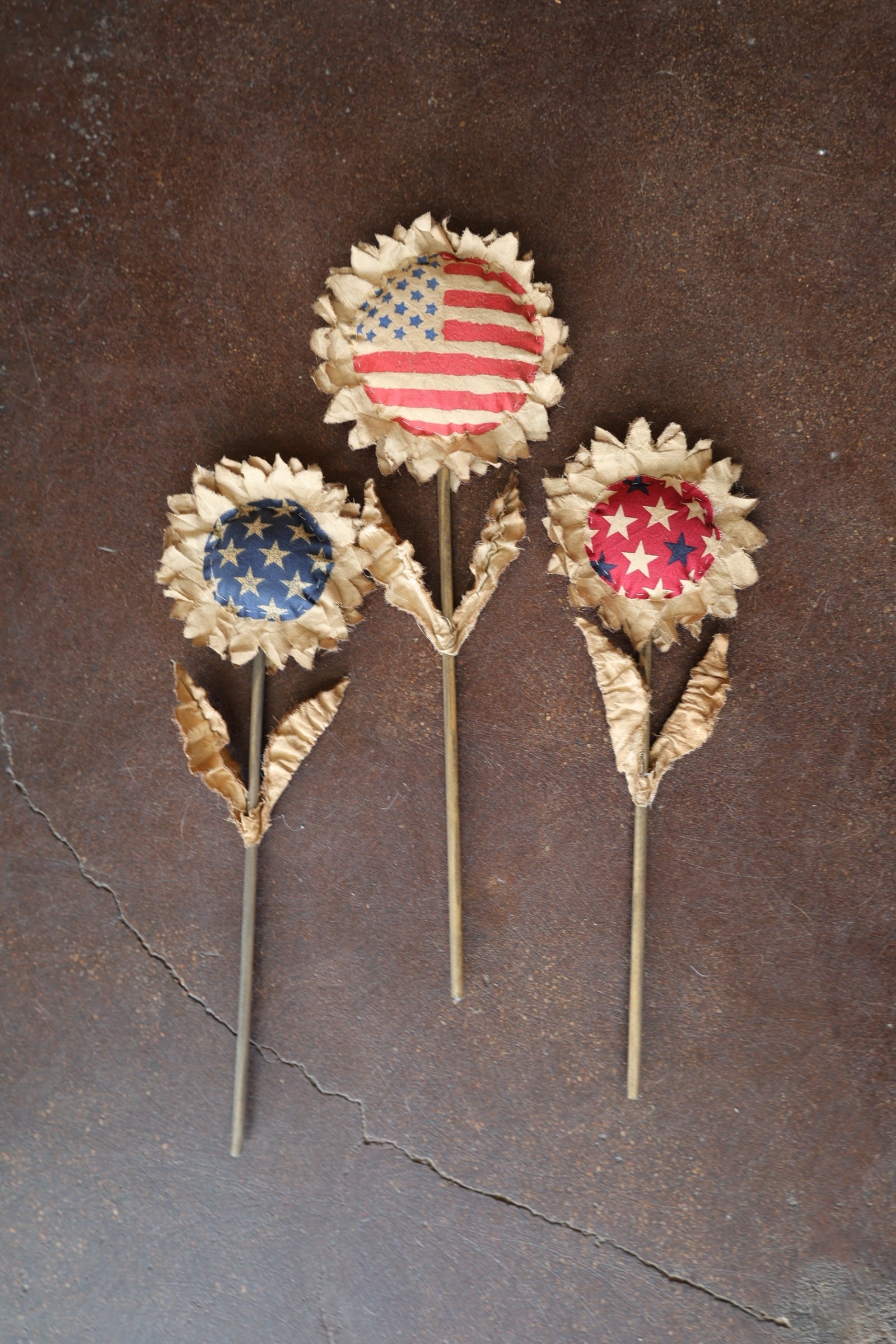 Americana Sunflower Decor