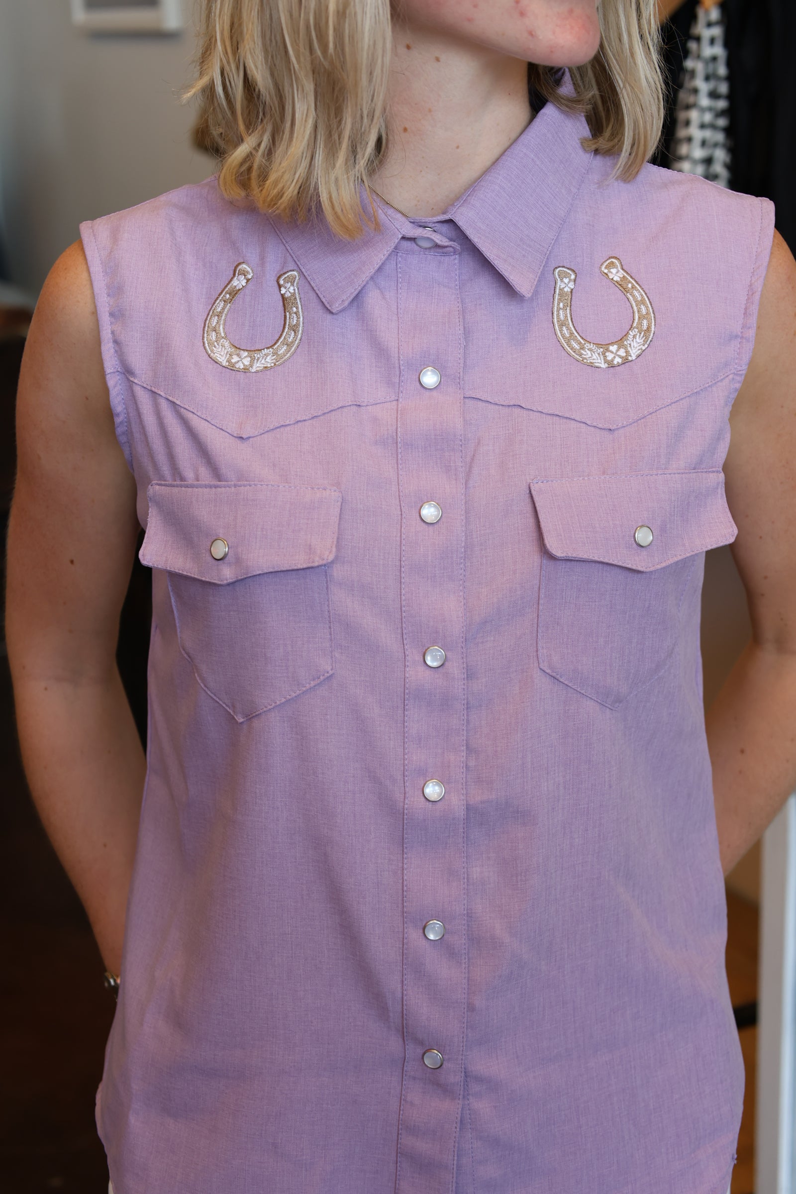 Cap Sleeve Pearl Snap with Embroidery