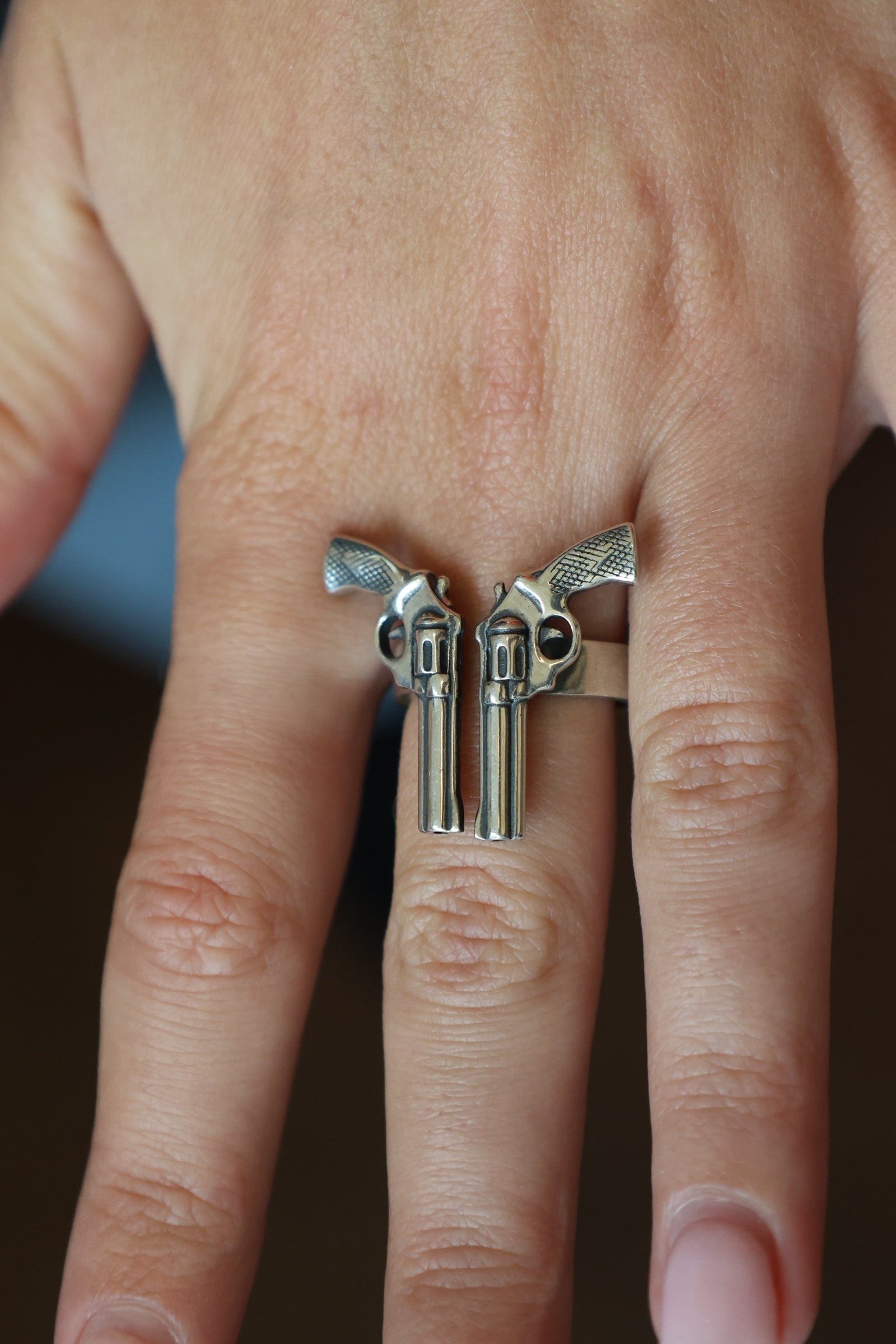 Double Pistol Ring