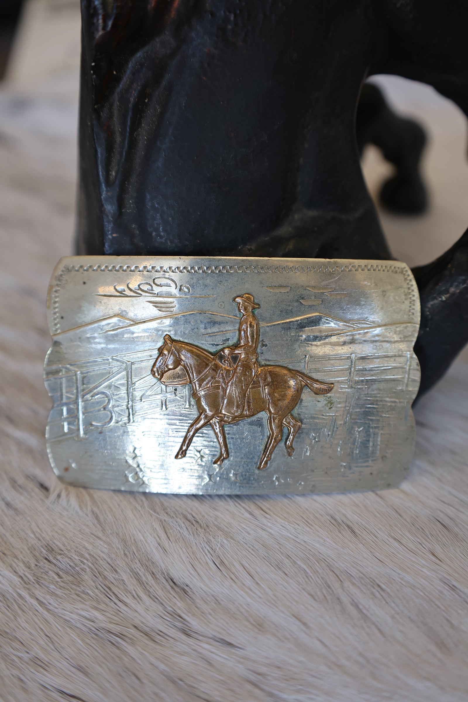Horse Buckle