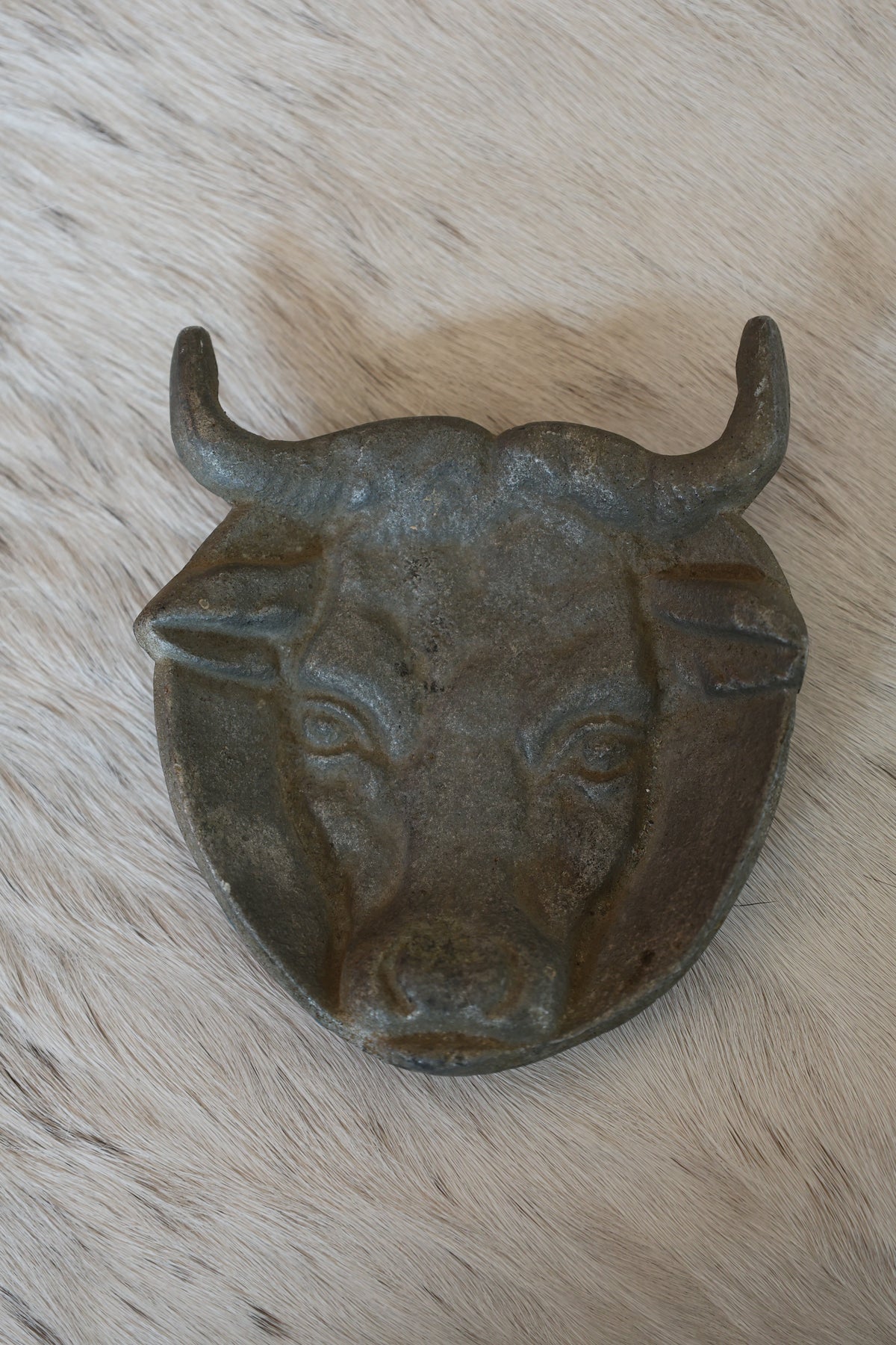 Bull Ash Tray
