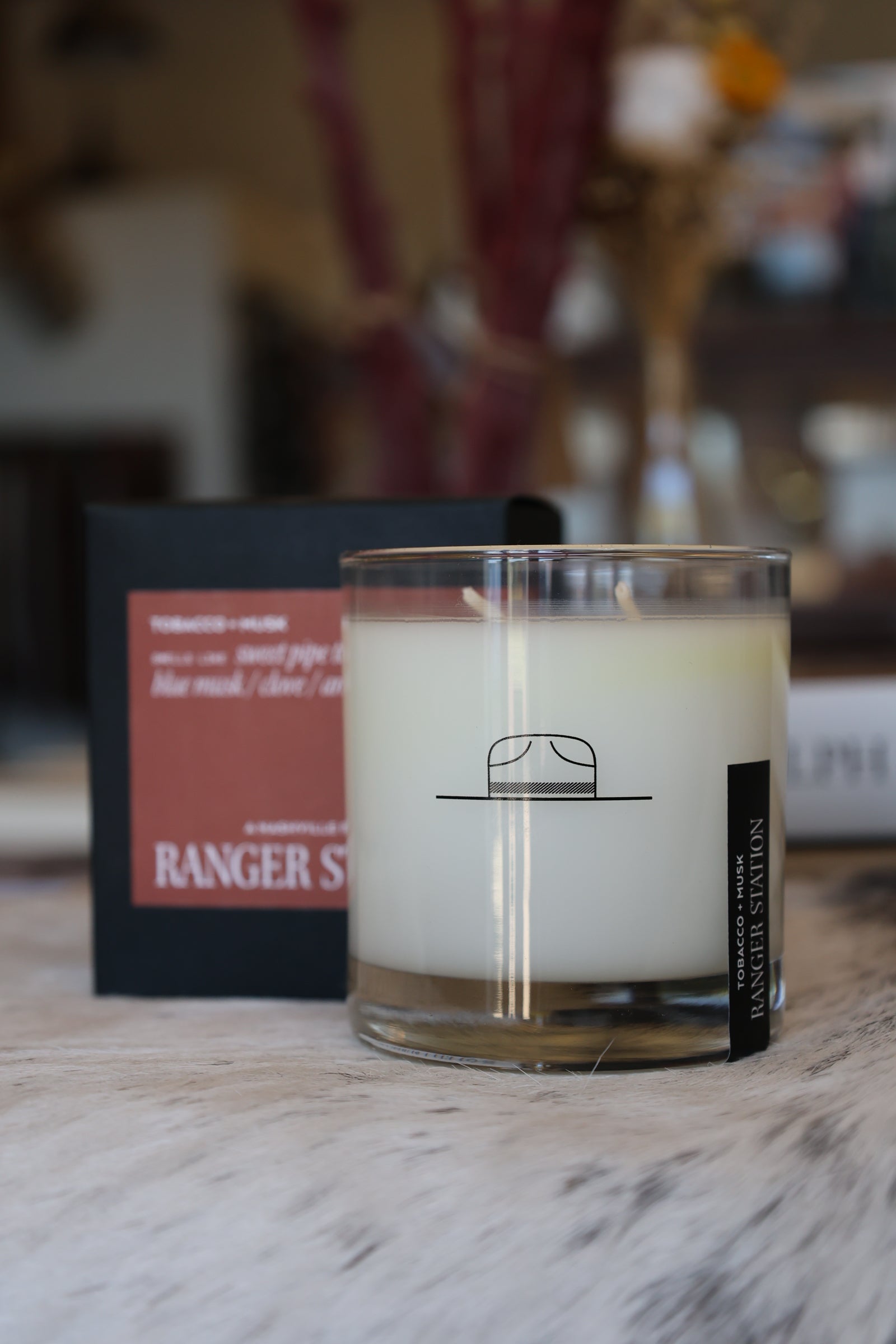 Tobacco & Musk Candle