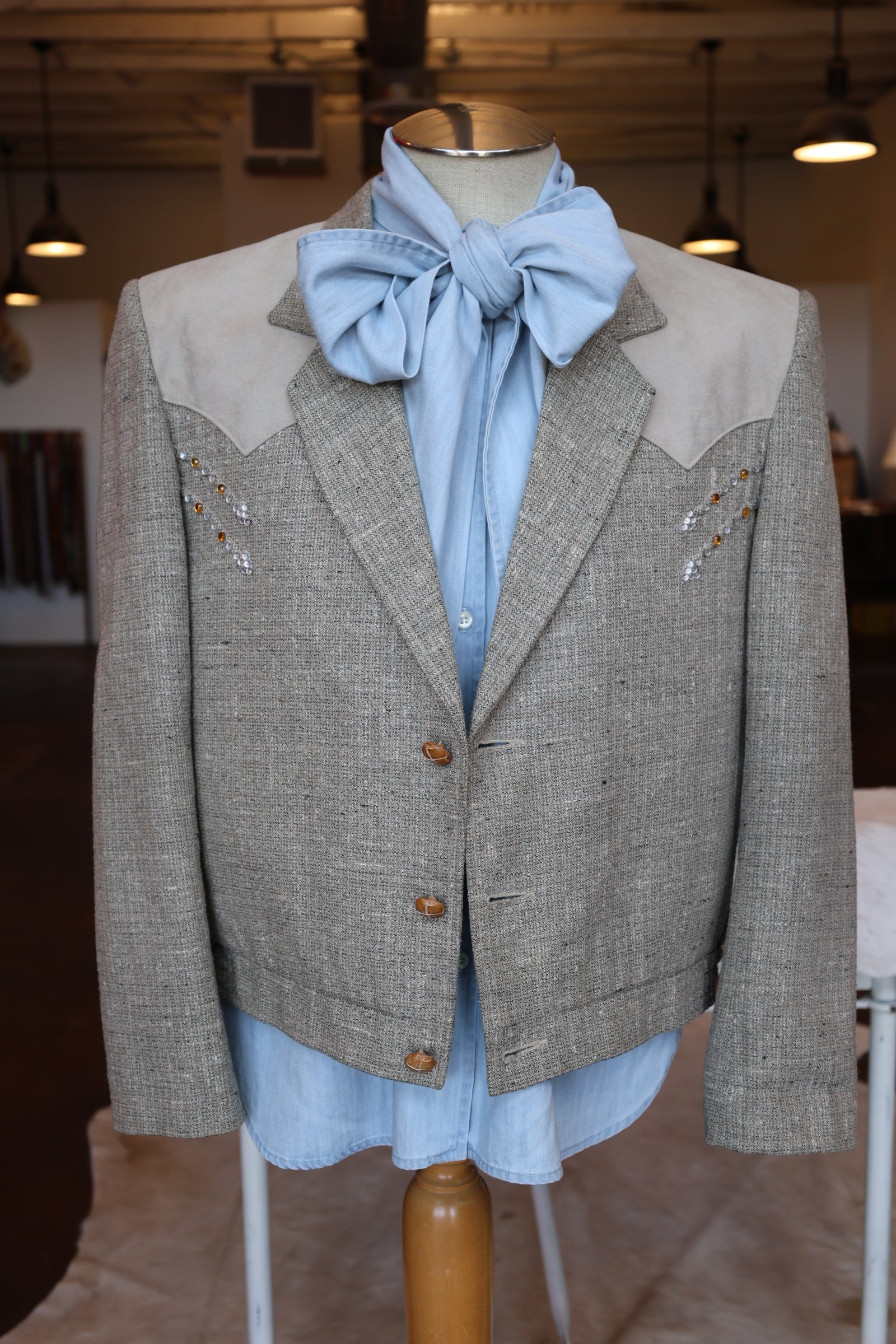 Vintage Pioneer Wear Cropped Embellished Blazer