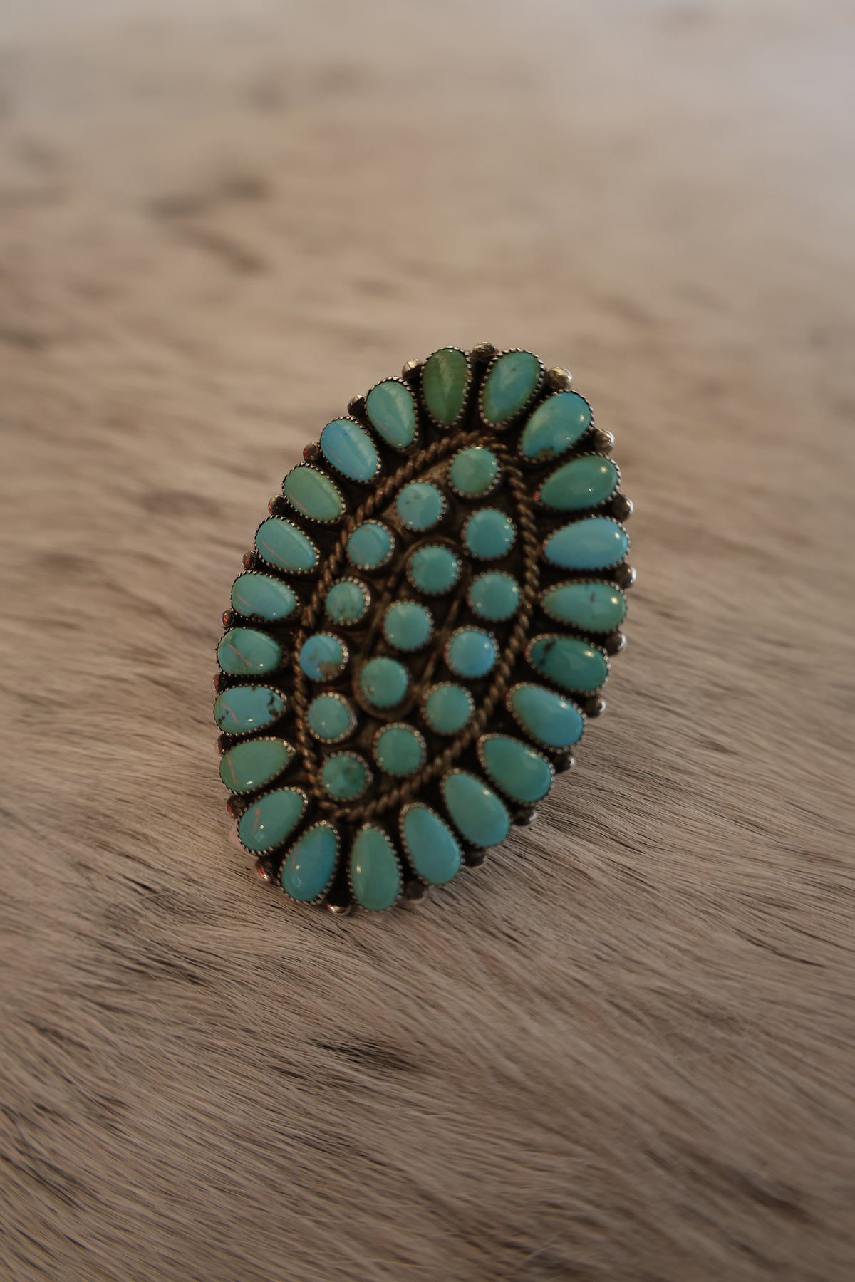 Large Zuni Turquoise Cluster Ring