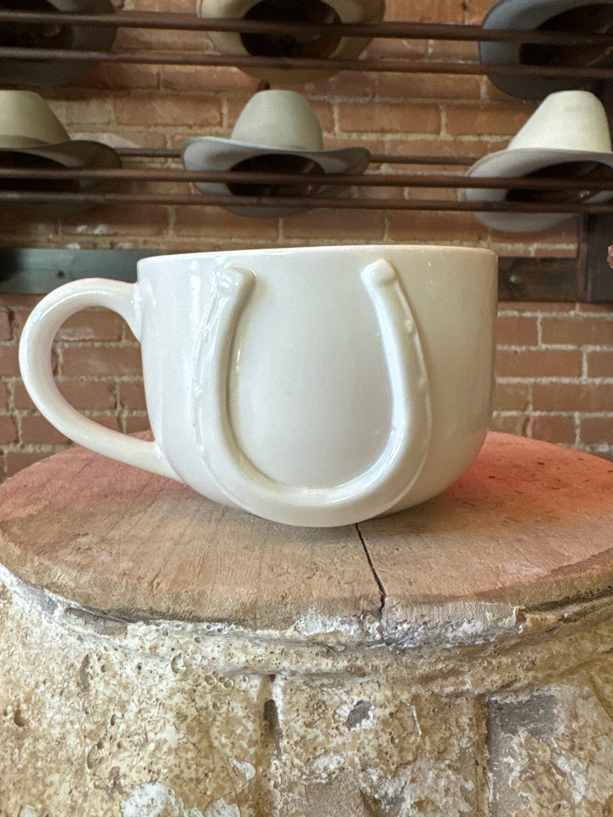 Horseshoe Latte Mug