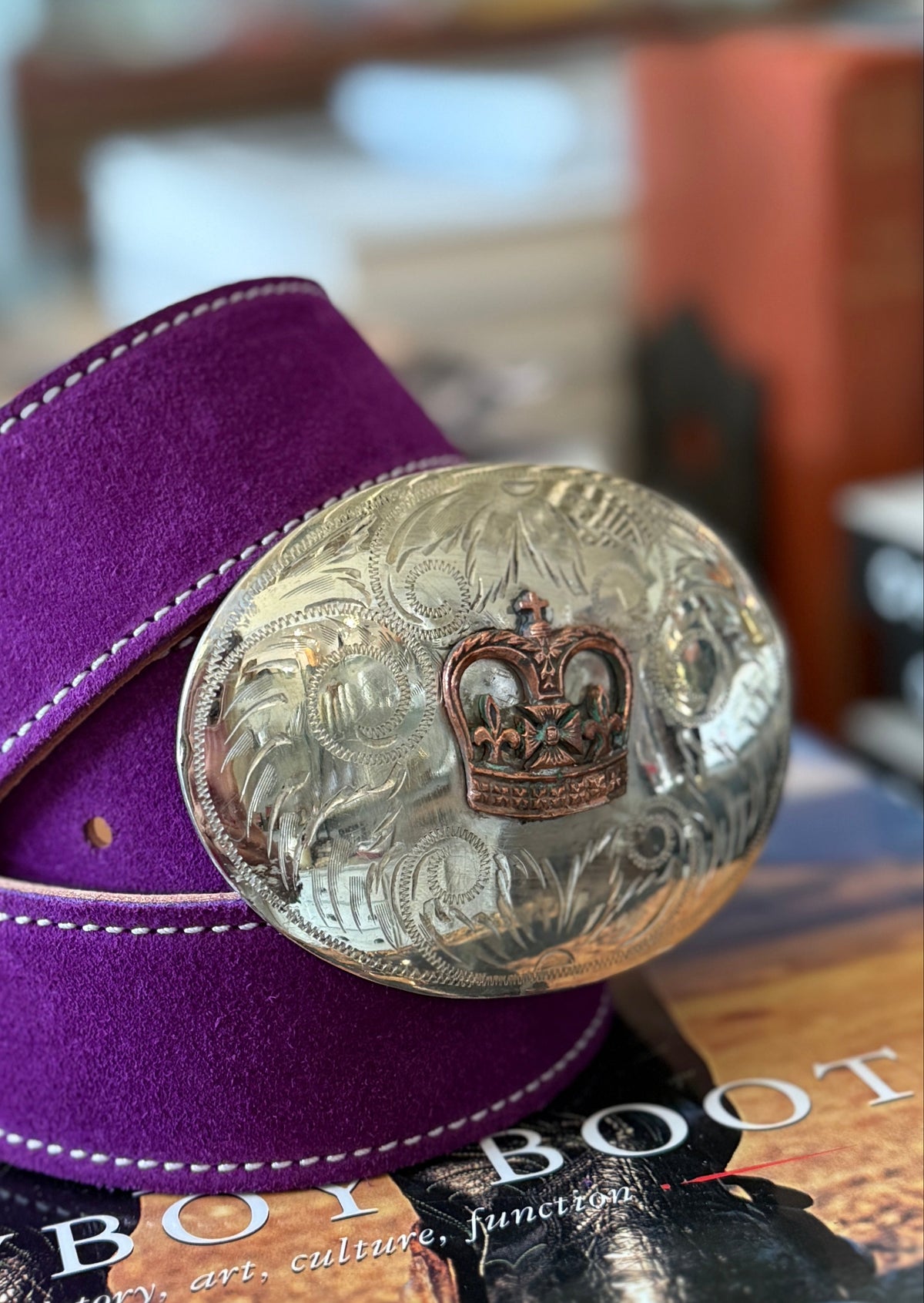 Crown Buckle