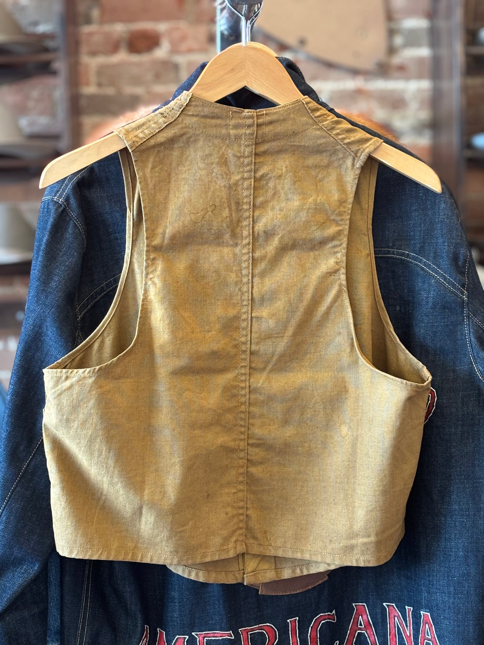 American Field Gun Coats Vest