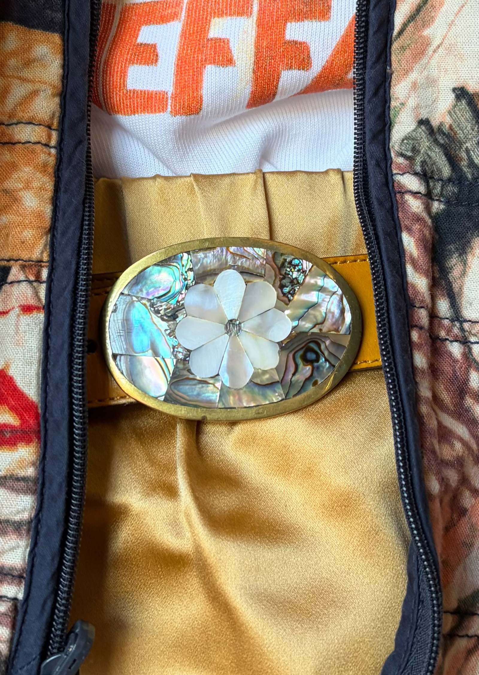 Mother of Pearl Inlay Buckle.
