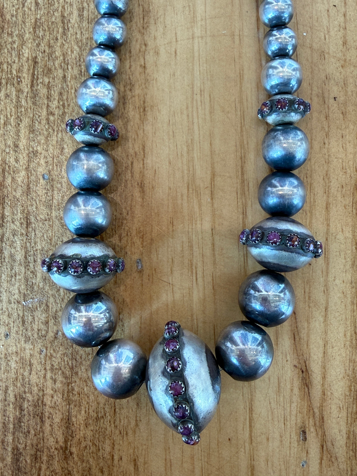 Purple Spiny Oyster Navajo Pearls