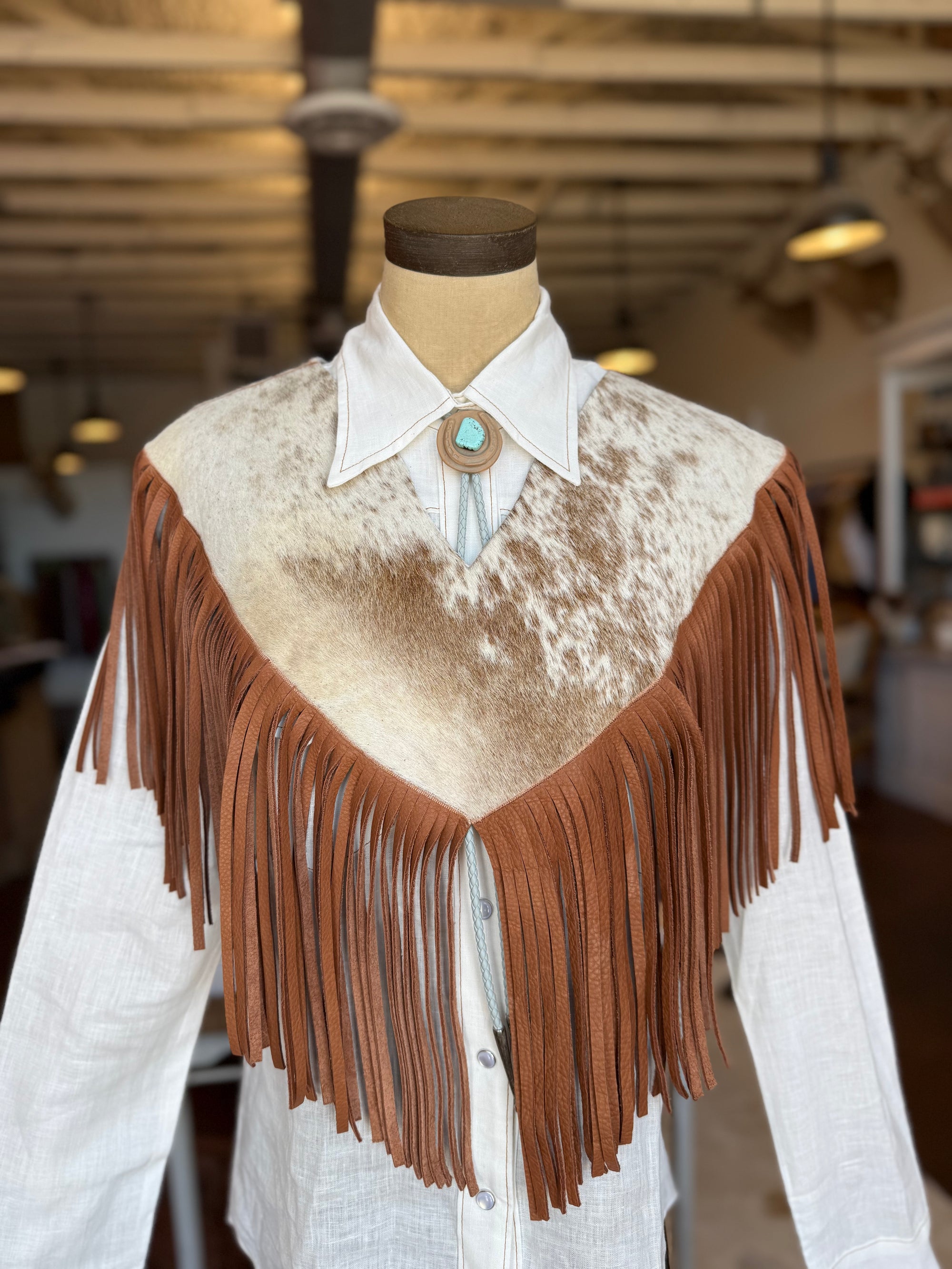 Hide and Fringe Gem Collar