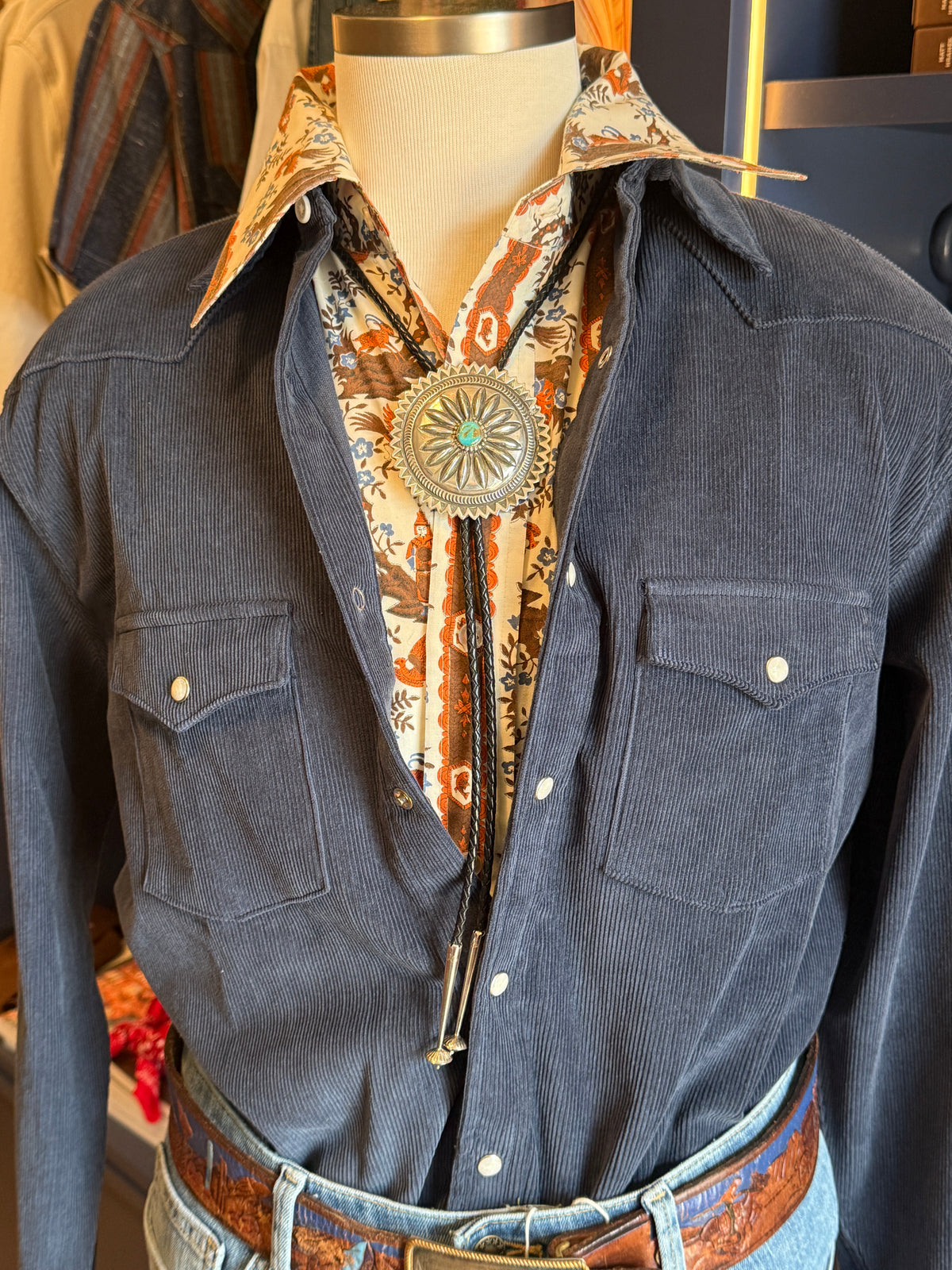 Turquoise bolo