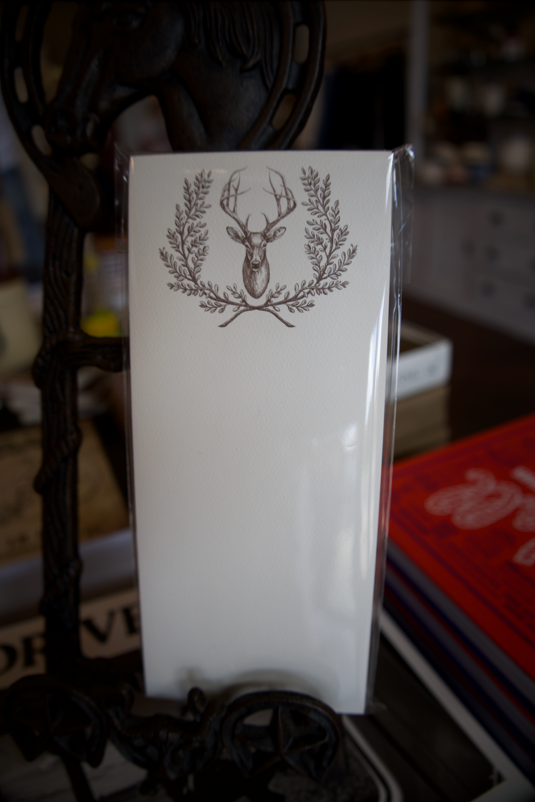 Doe Wreathe Long Pad