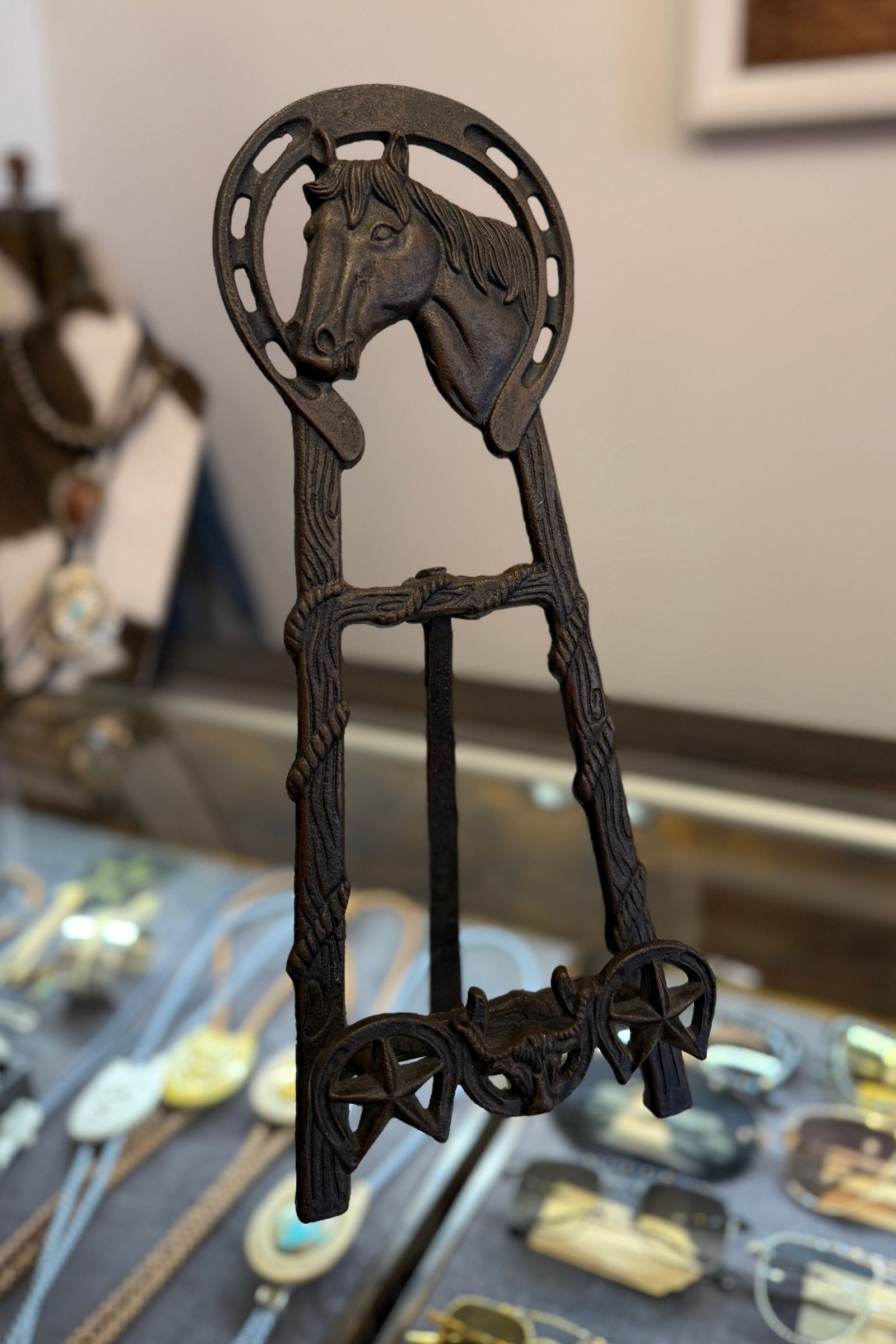 Cast Iron Western Easel